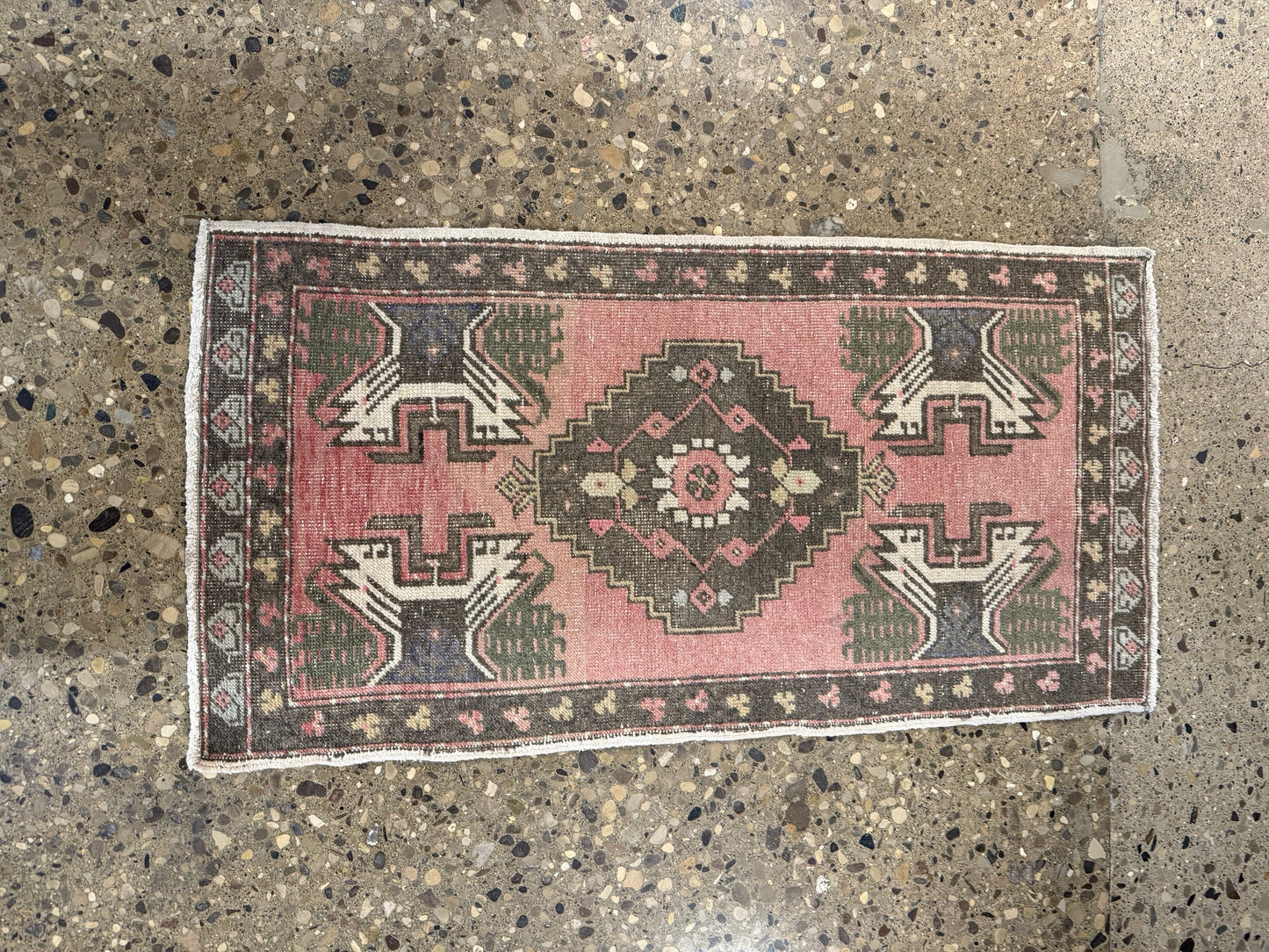 12785 - Area Rug - 41" x 21"